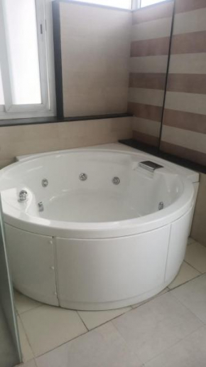 Royal Nest - Luxury Stay